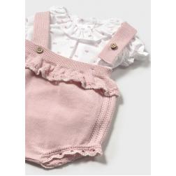 Ensemble salopette en tricot et blouse