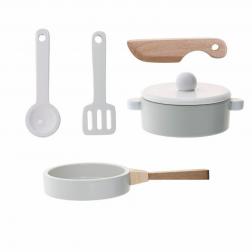 Set casseroles et ustensilles cuisine